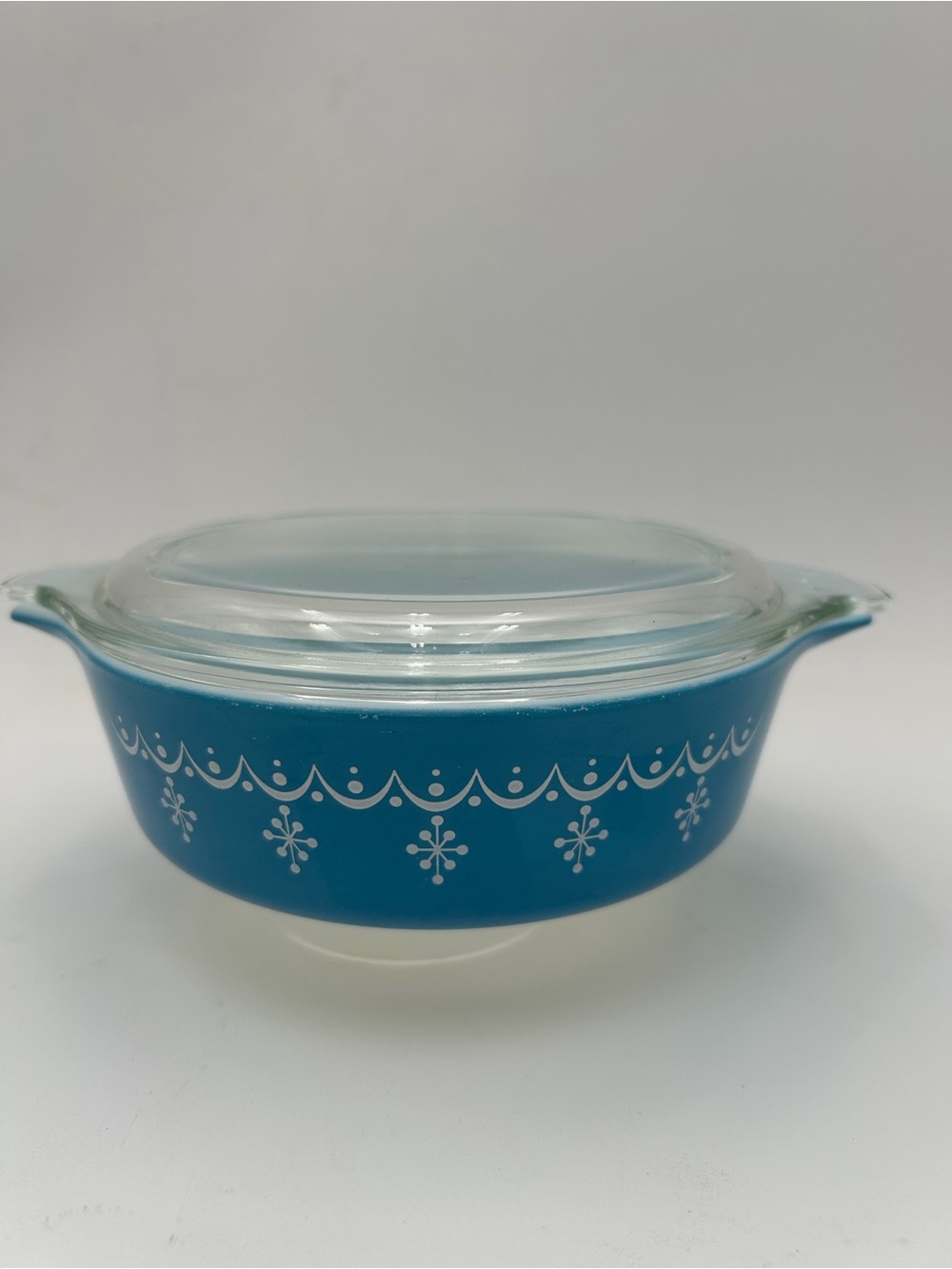 Pyrex Blue Snowflake Pattern Covered Casserole